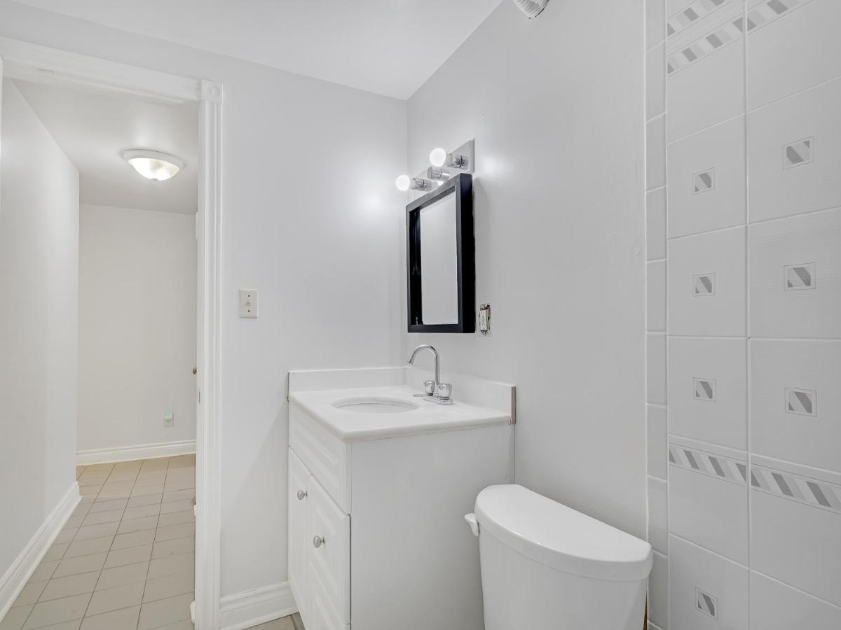 Appartement Very Cozy & Comfortable In Downtown Toronto Great Value! Extérieur photo